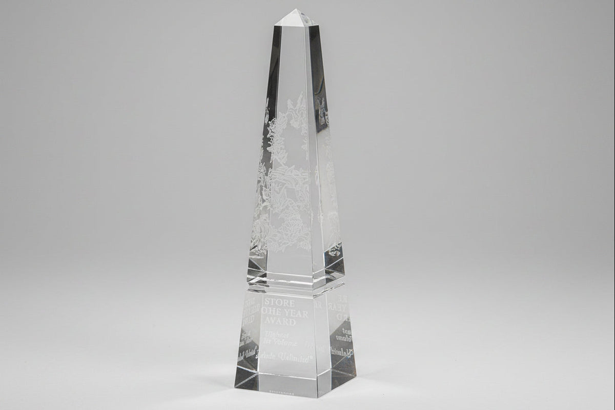 Optic Crystal Groove Obelisk