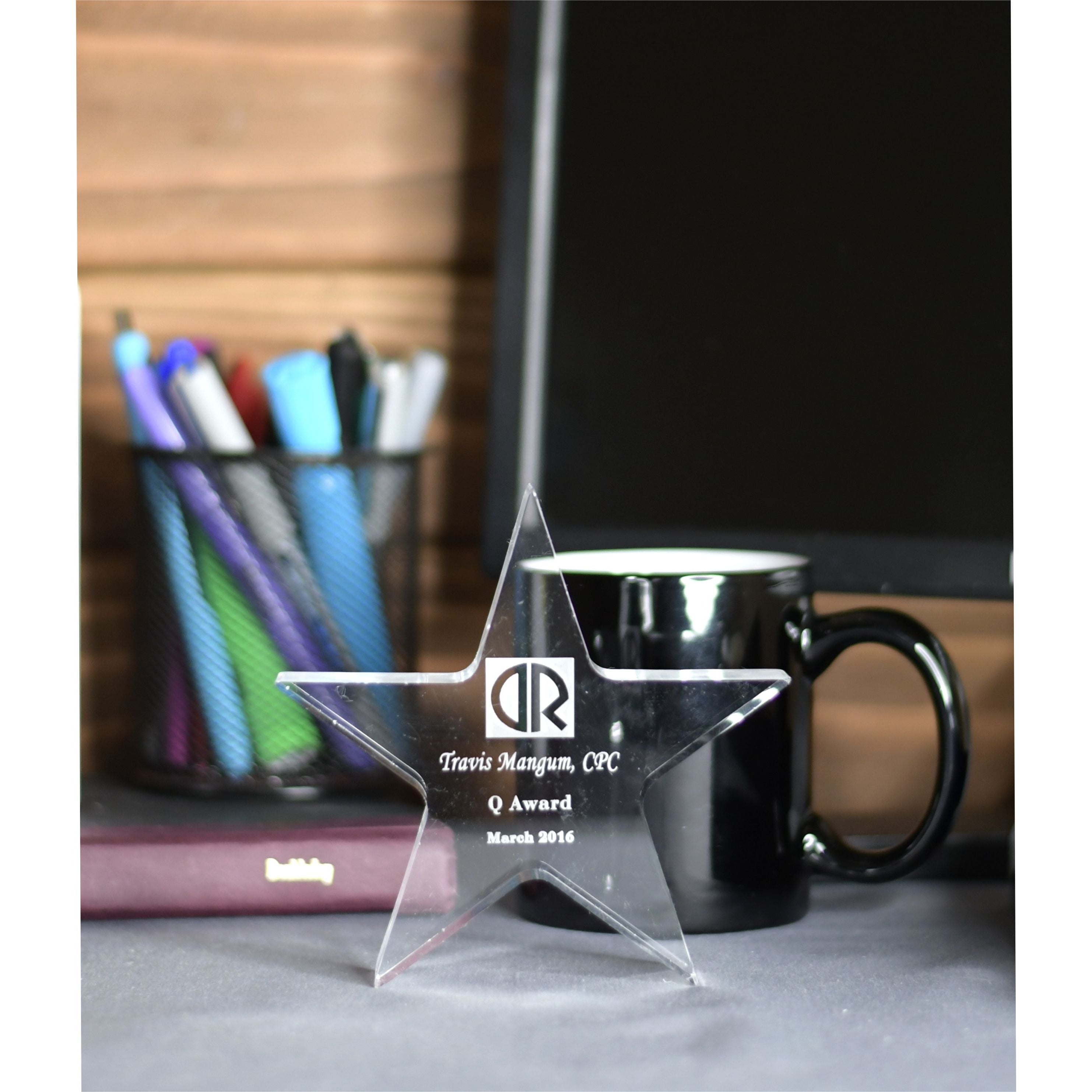 Acrylic Star Performer Paperweight | Alliance Awards LLC.