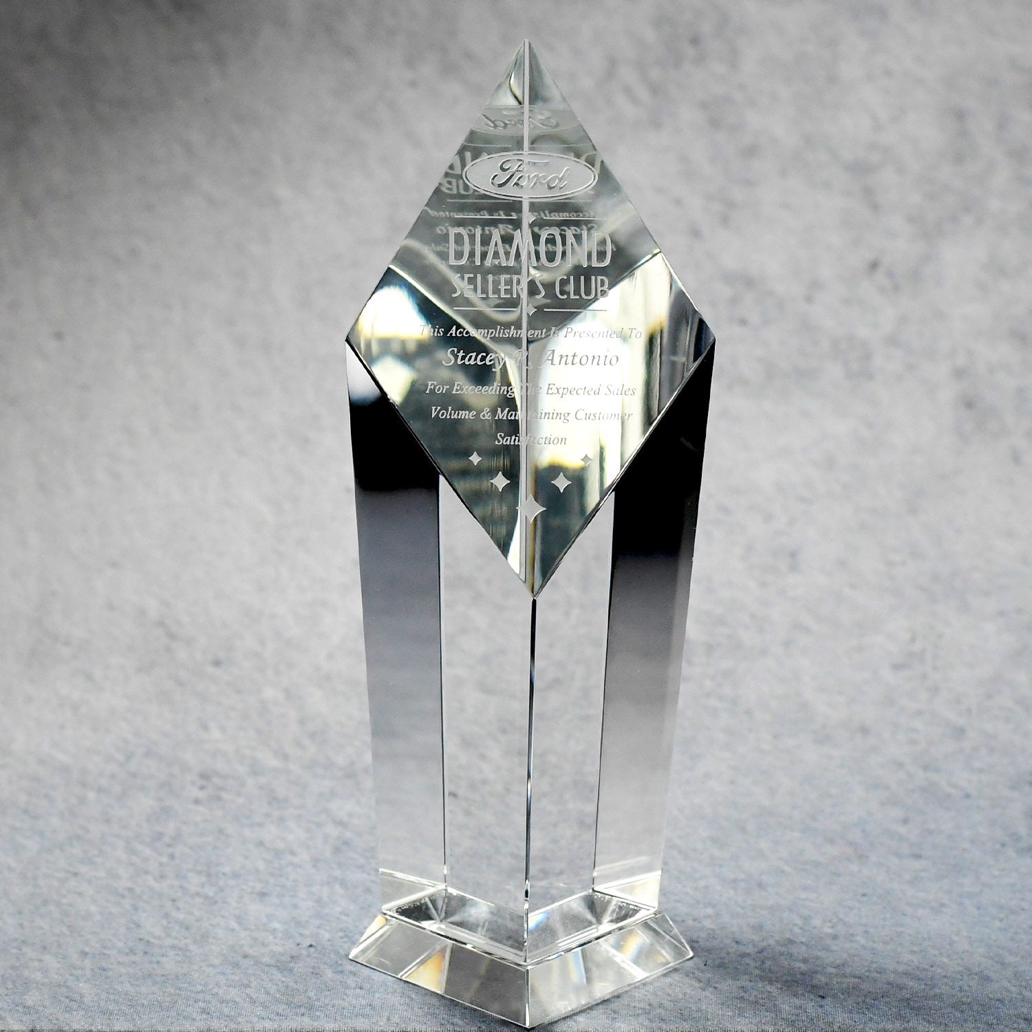 Diamond Crystal Tower | Alliance Awards LLC.