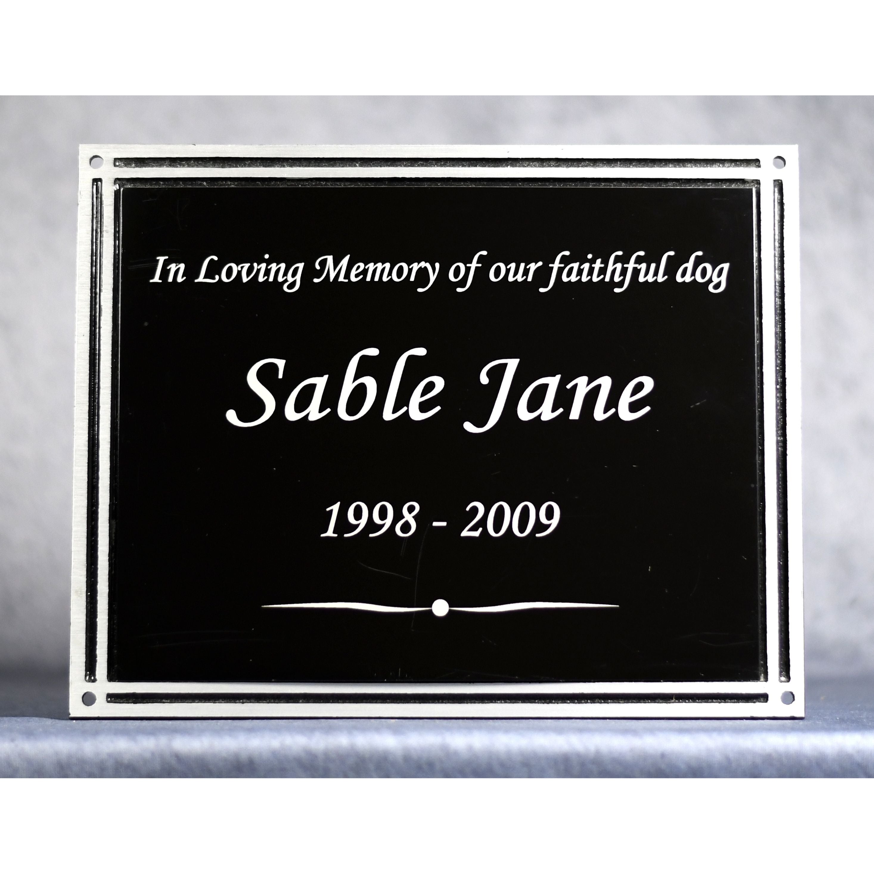 Cast Aluminum Black/Silver Plaque | Alliance Awards LLC.