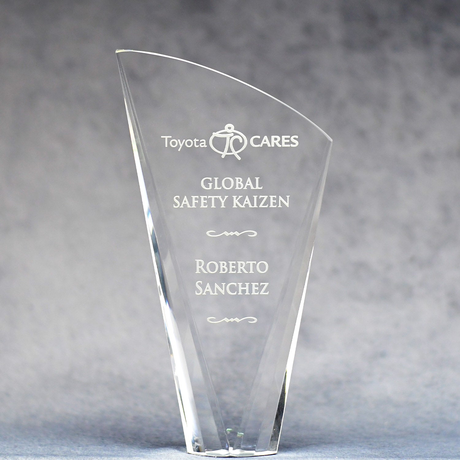 Spectra Color Crystal Sail | Alliance Awards LLC.