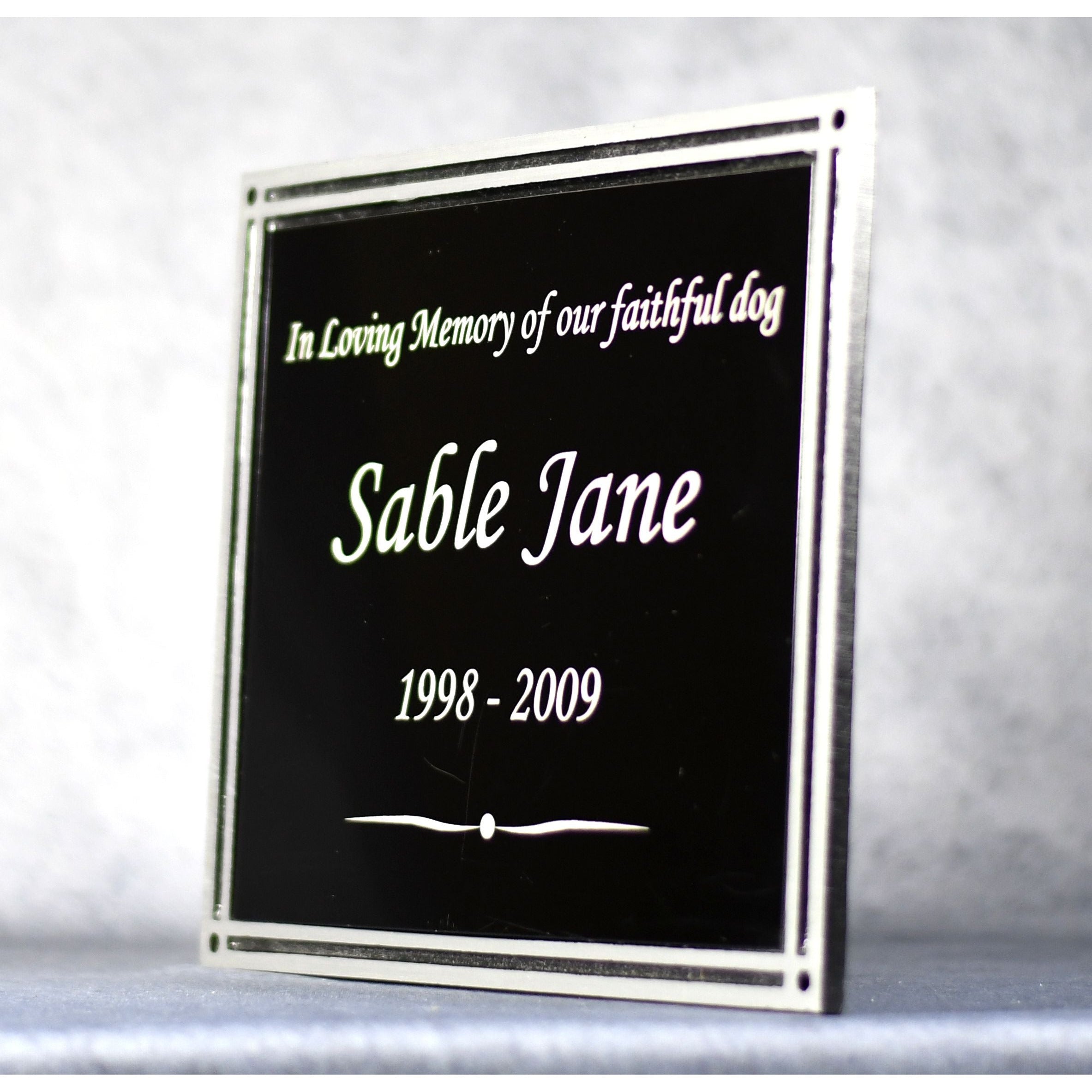 Cast Aluminum Black/Silver Plaque | Alliance Awards LLC.