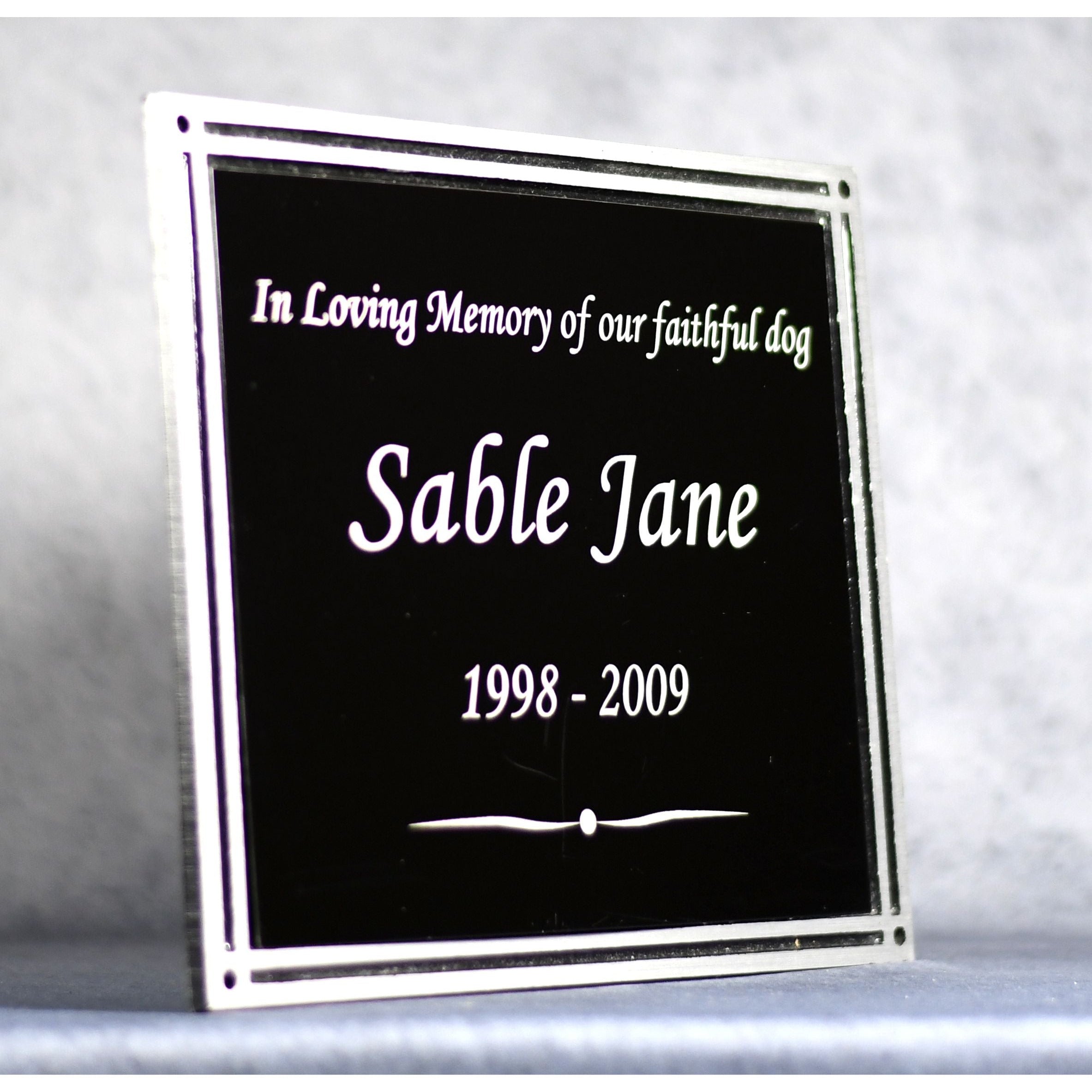 Cast Aluminum Black/Silver Plaque | Alliance Awards LLC.