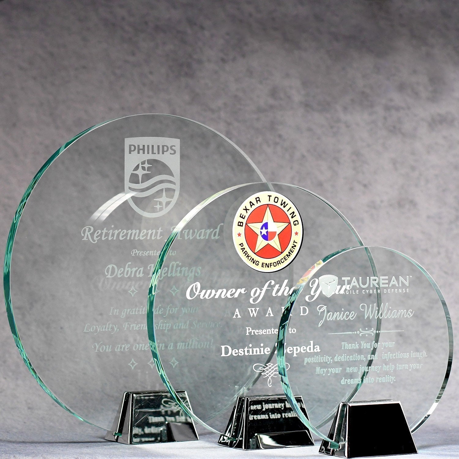Jade Glass Circle With Chrome Stand | Alliance Awards LLC.