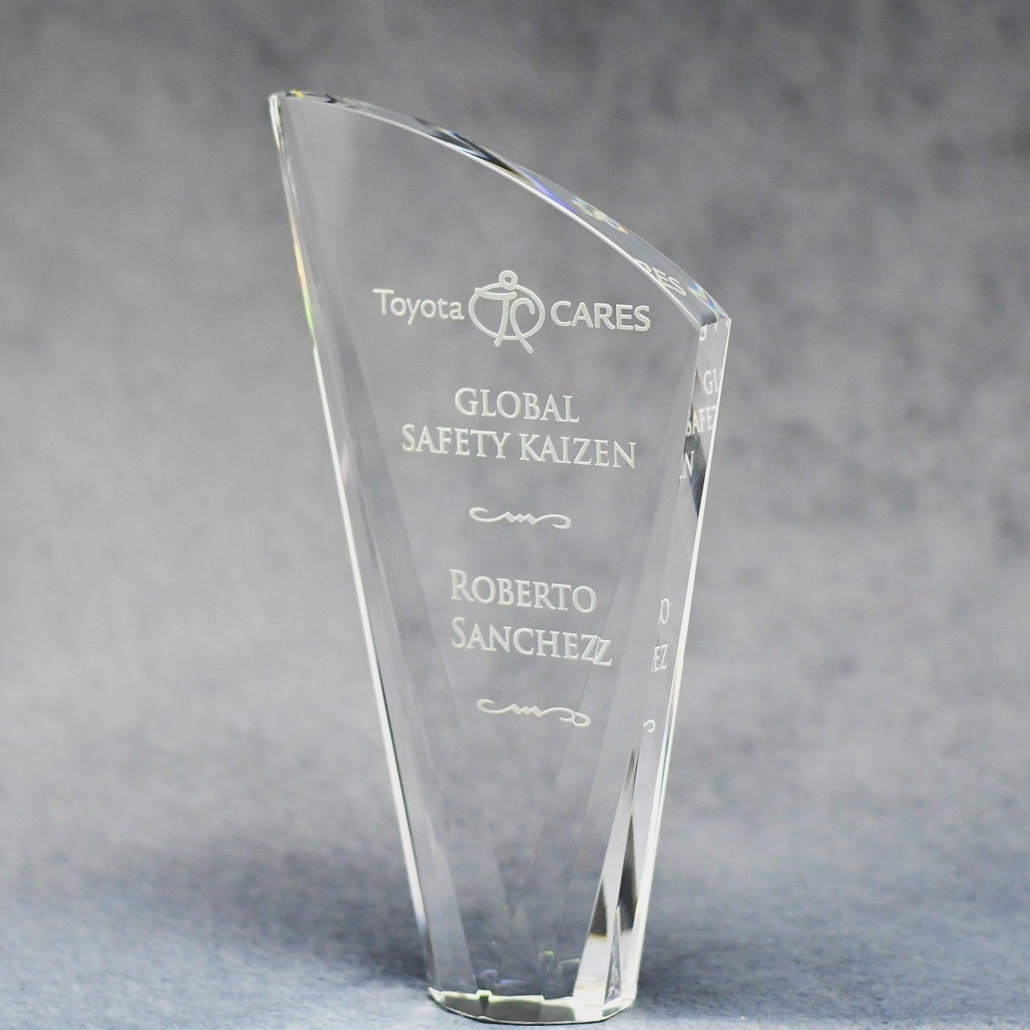 Spectra Color Crystal Sail | Alliance Awards LLC.